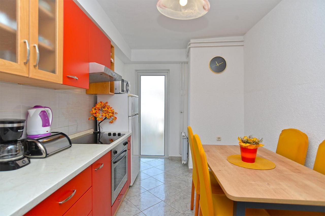 Apartments Milka 2074 Poreč Extérieur photo