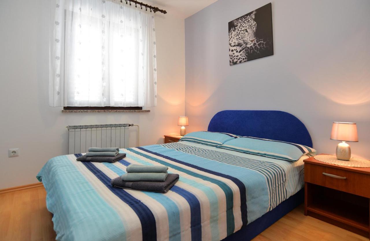 Apartments Milka 2074 Poreč Extérieur photo